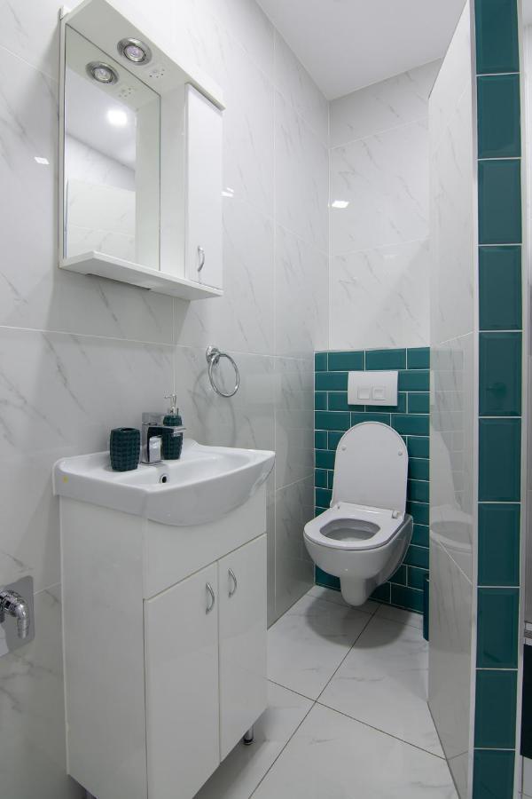 Jana Apartmani Belgrado Esterno foto