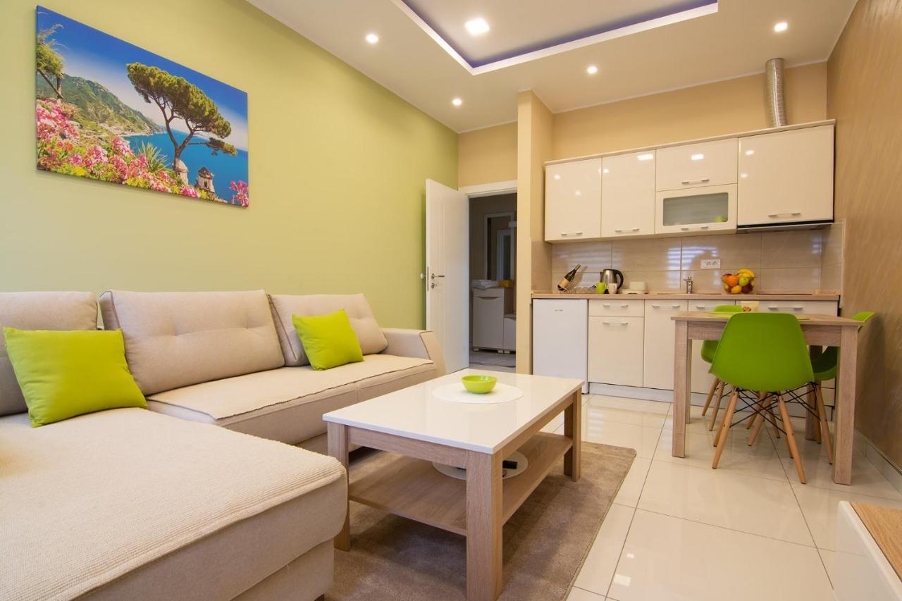 Jana Apartmani Belgrado Esterno foto
