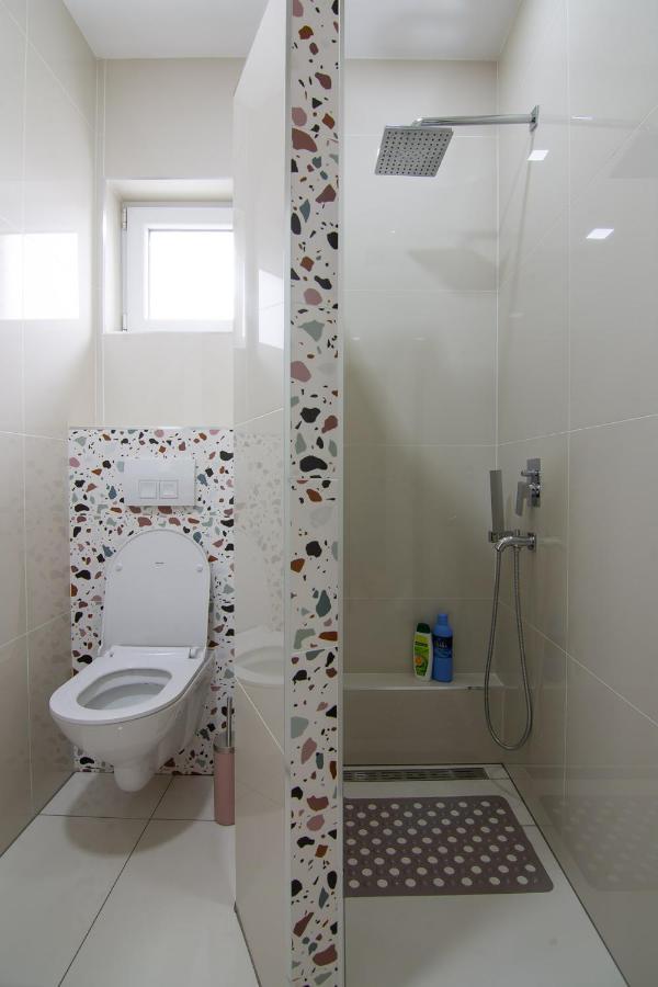 Jana Apartmani Belgrado Esterno foto
